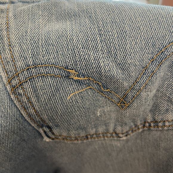 Levi's 505 light wash distressed jeans Striaght Leg streetwear men’s size 38 - Picture 7 of 8